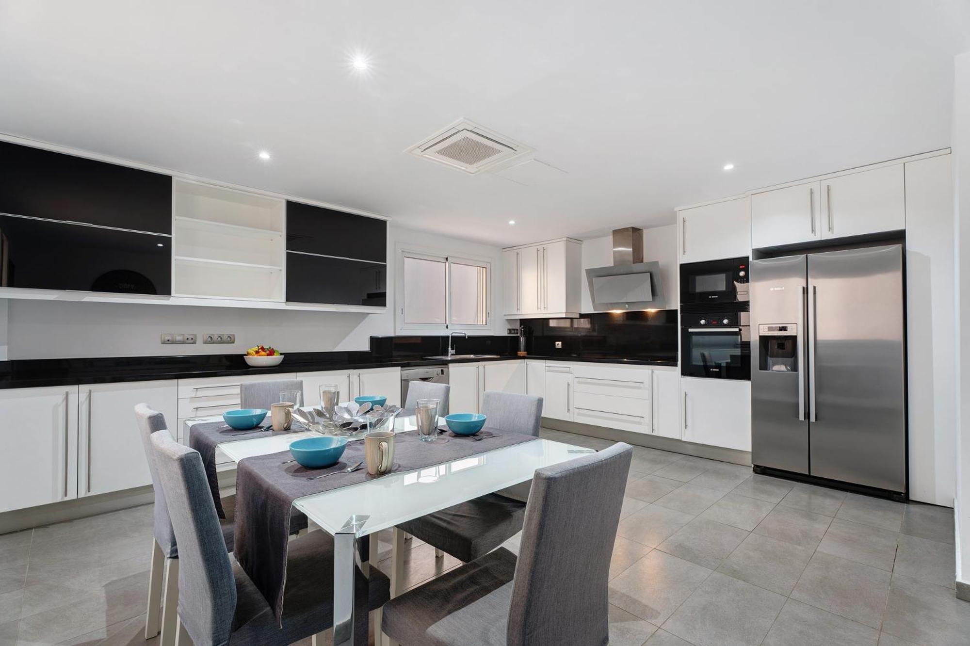 Espectacular Villa Aurora By Paramount Holidays Puerto de Santiago  Esterno foto