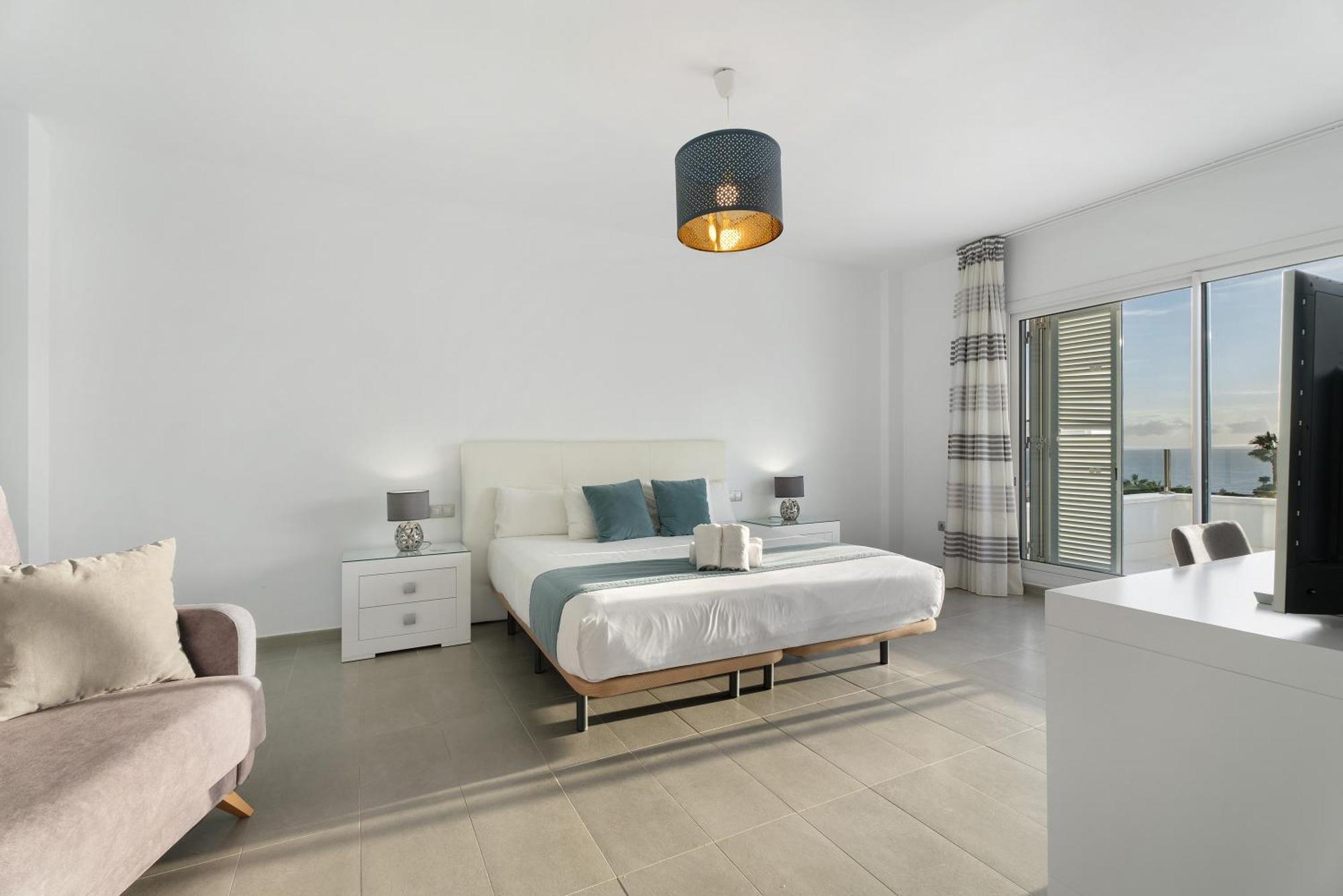 Espectacular Villa Aurora By Paramount Holidays Puerto de Santiago  Esterno foto