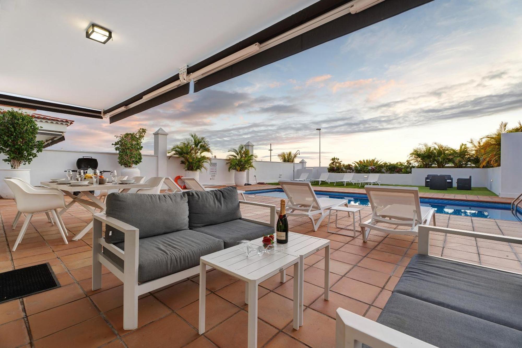 Espectacular Villa Aurora By Paramount Holidays Puerto de Santiago  Esterno foto